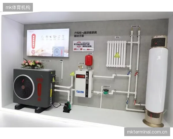 后勤团队将依据各城市湿度数据，为每位球员定制差异化体液补充计划。